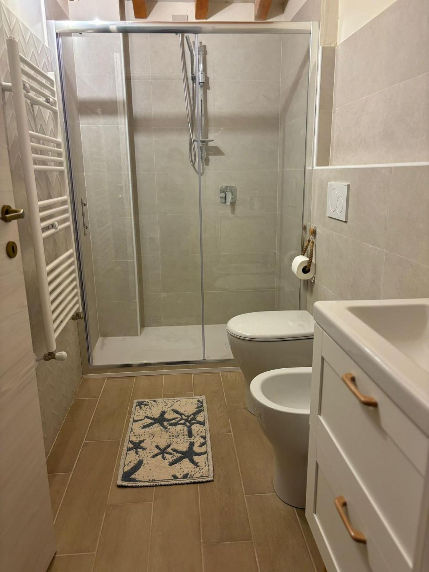 Il Casone Di Vada Apartment Luaran gambar
